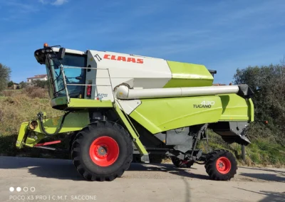 Mietitrebbia Usata Claas Tucano 430 WD (011)