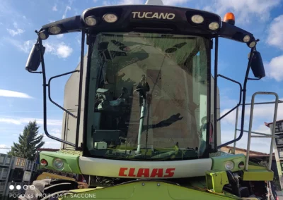 Mietitrebbia Usata Claas Tucano 430 WD (011)