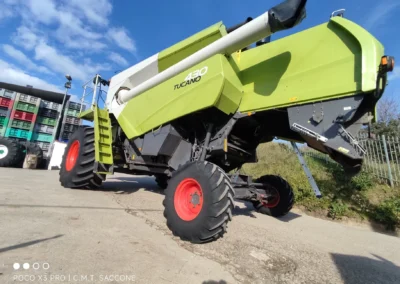 Mietitrebbia Usata Claas Tucano 430 WD (011)