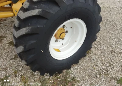 Mietitrebbia Usata New Holland AL 59 Collina Plus (012)