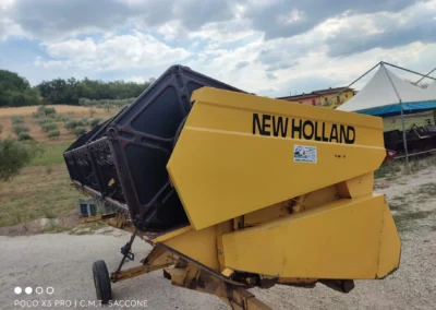 Mietitrebbia Usata New Holland AL 59 Collina Plus (012)