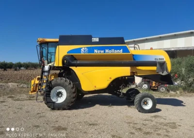Mietitrebbia Usata New Holland CL 560 (007)