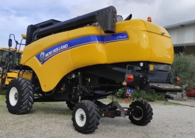 Mietitrebbia Usata New Holland CX 5090 (002)